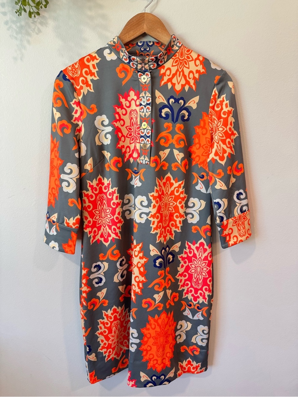 Gretchen Scott Designs Grey Shift Dress with Orange, Pink & Navy Motif